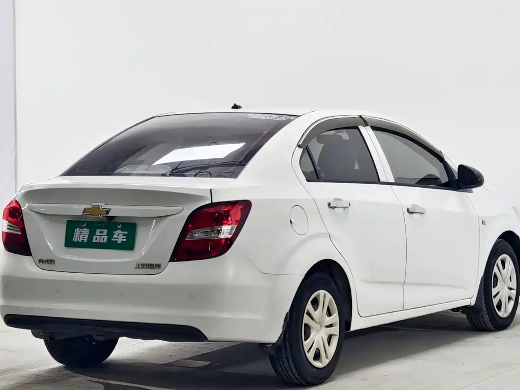 Chevrolet Aveo — миниатюра 4