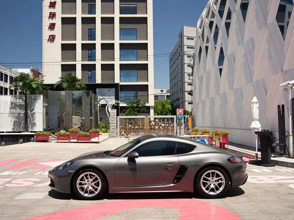 Porsche 718 — миниатюра 4