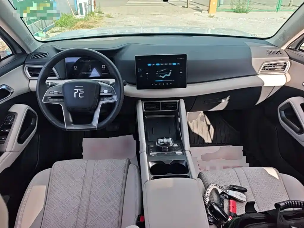 BYD Yuan UP — миниатюра 10