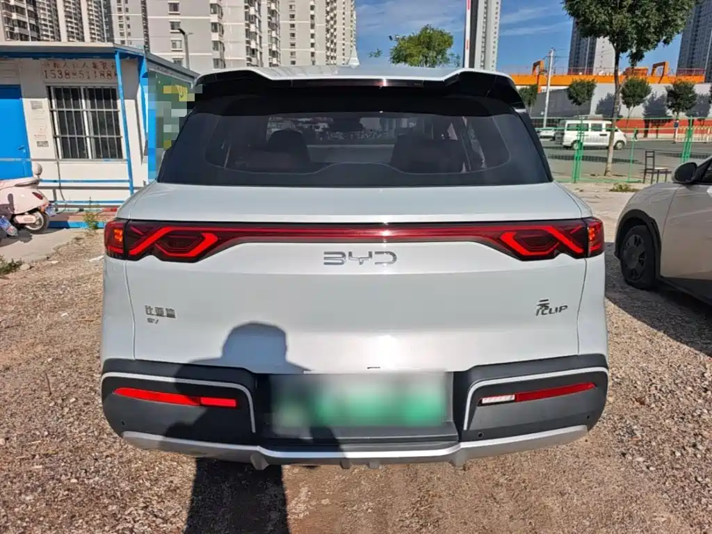 BYD Yuan UP — миниатюра 6