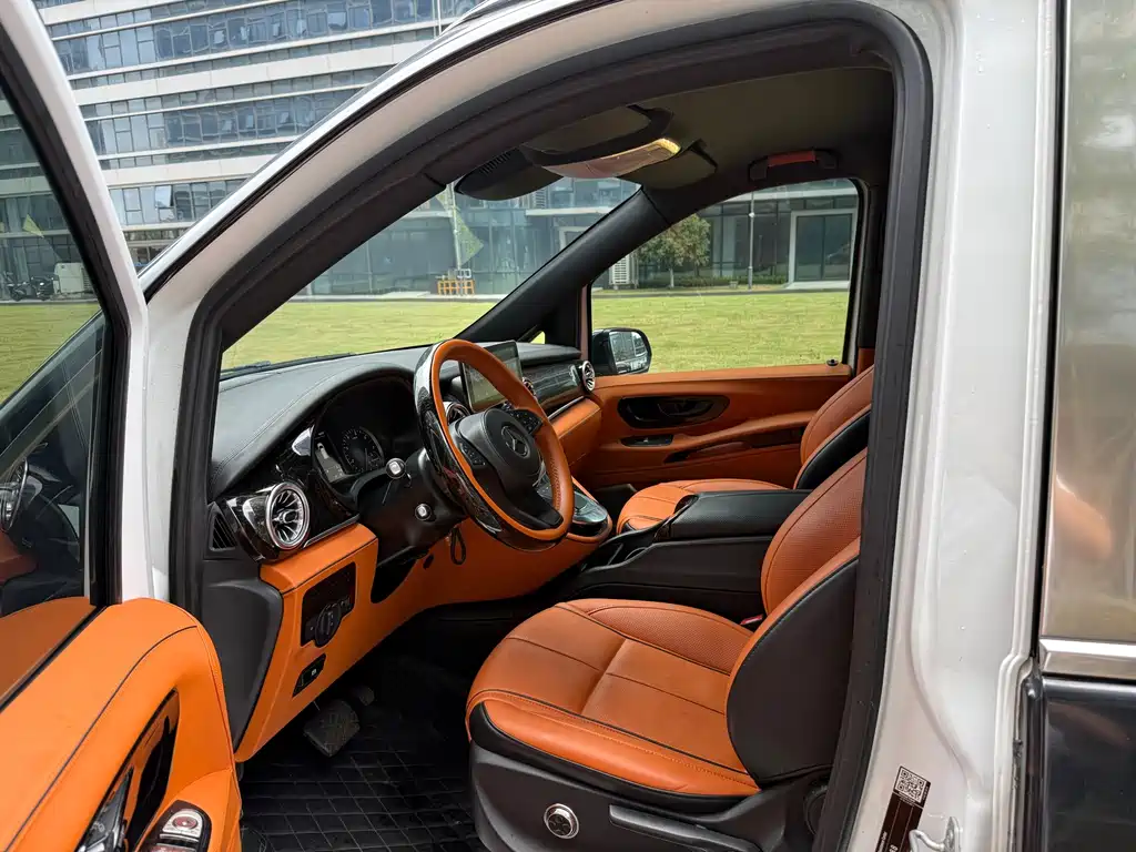 Mercedes-Benz Vito — миниатюра 7