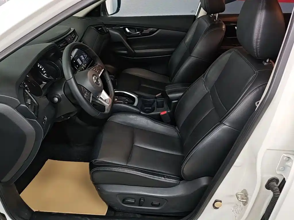 Nissan X-Trail — миниатюра 15