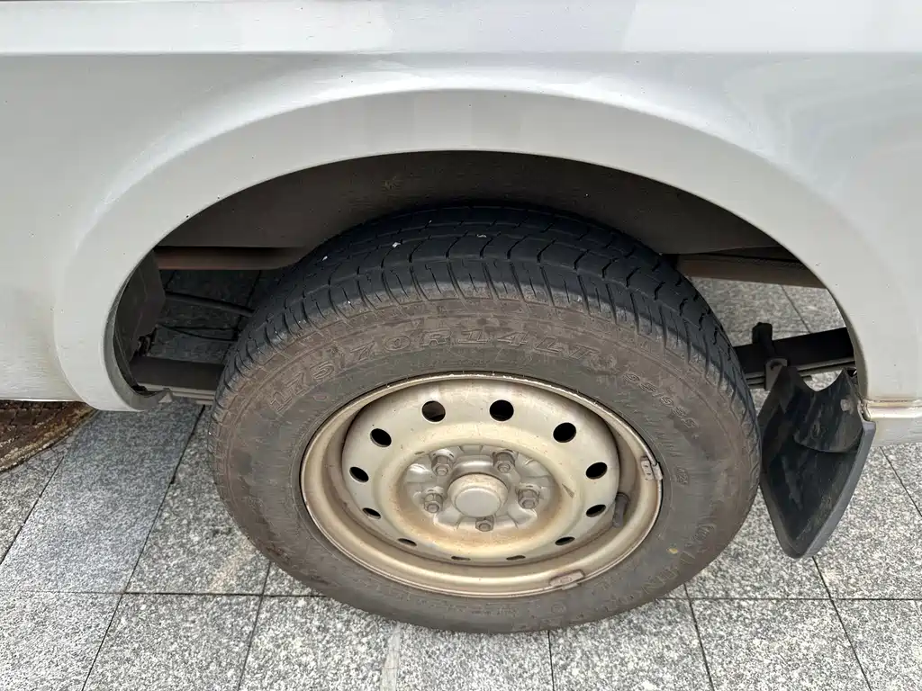 Wuling Rongguang — миниатюра 4