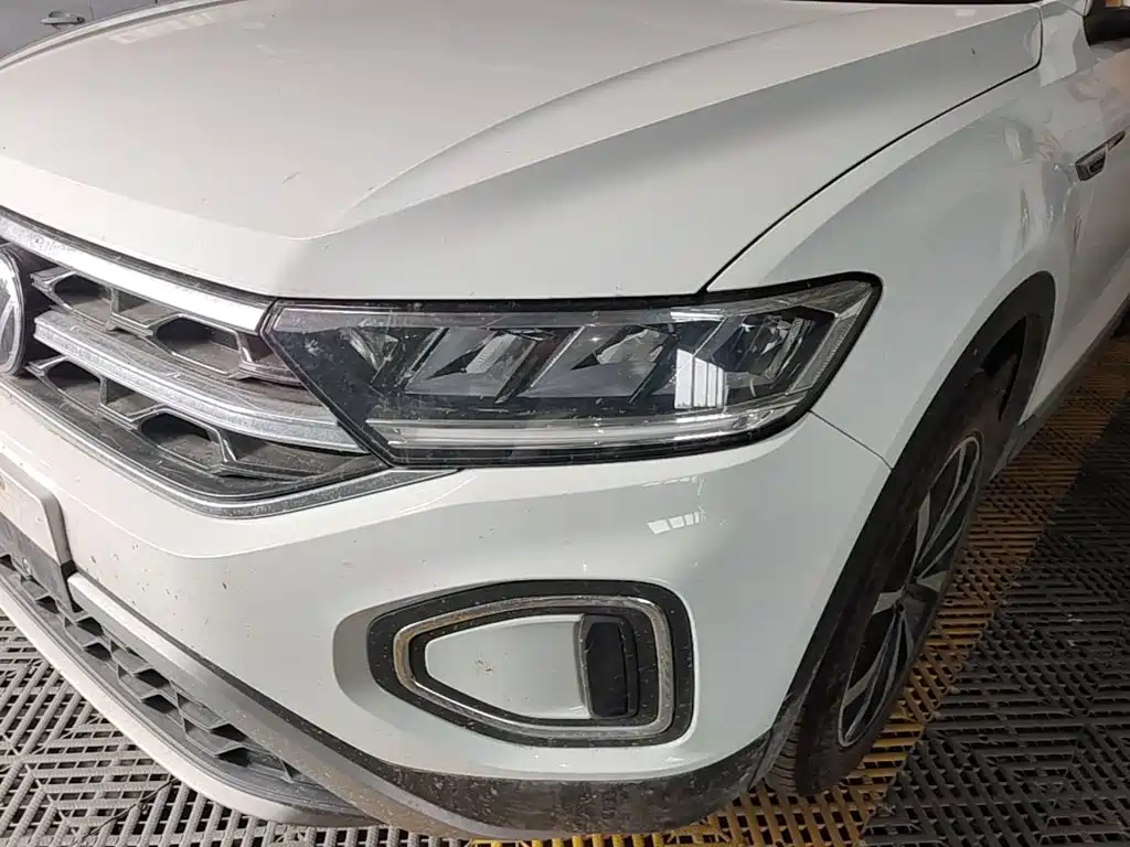 Volkswagen T-Roc — миниатюра 24