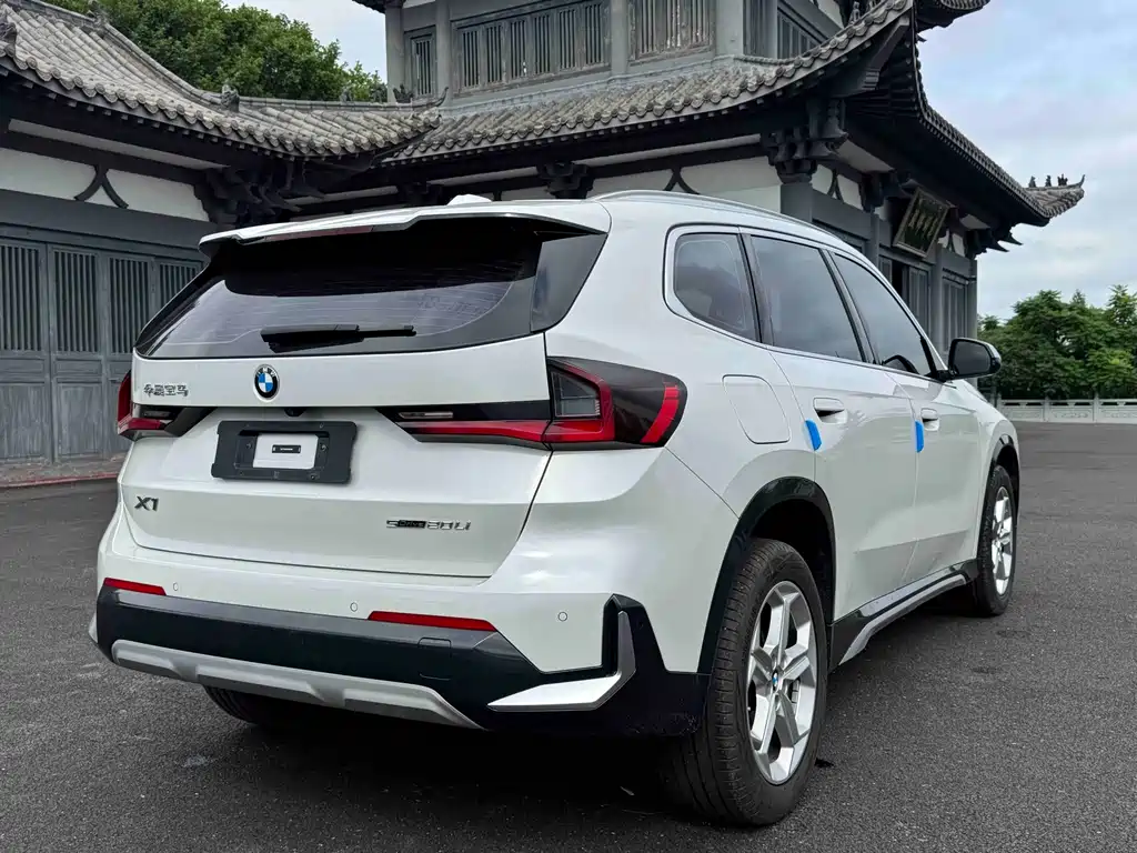 BMW X1 — миниатюра 6