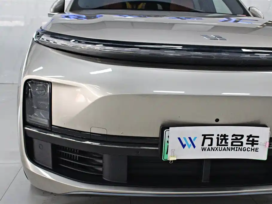 Li Auto IDEAL L8