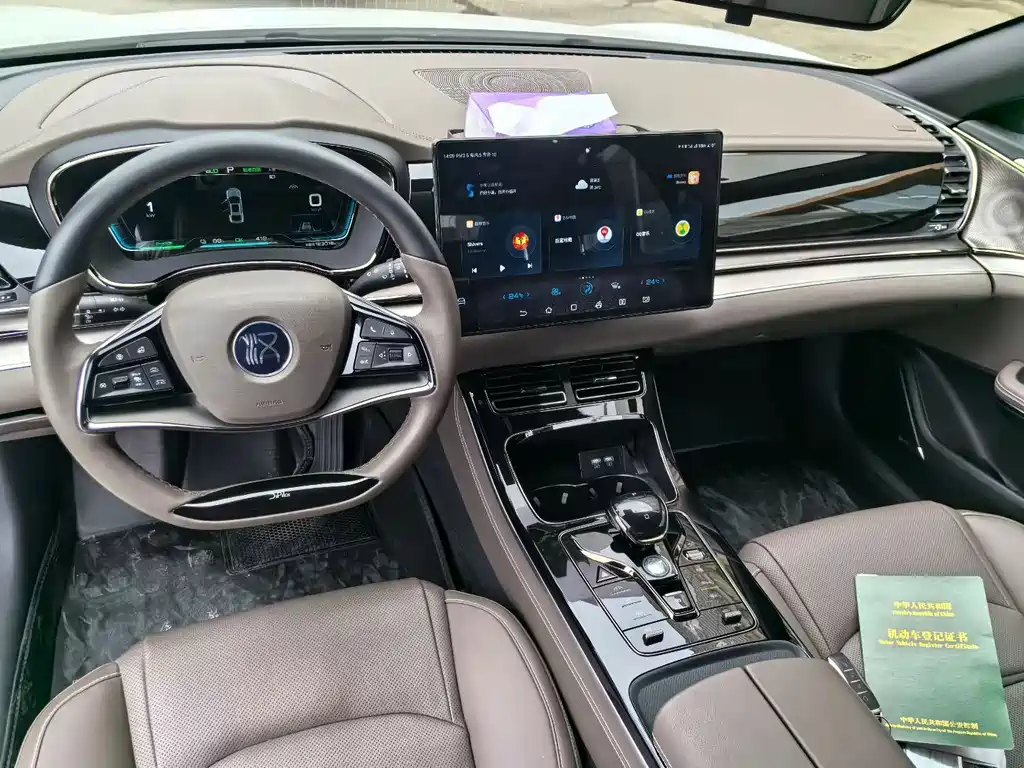 BYD Han — миниатюра 6