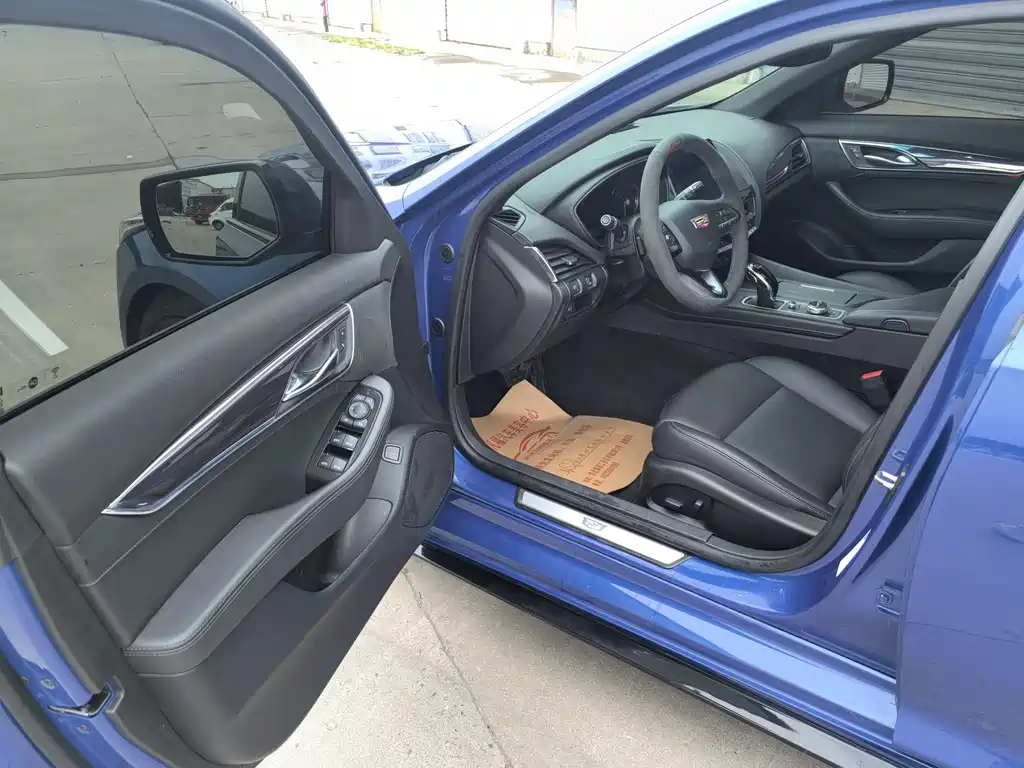 Cadillac CT5 2020 28T Fashion