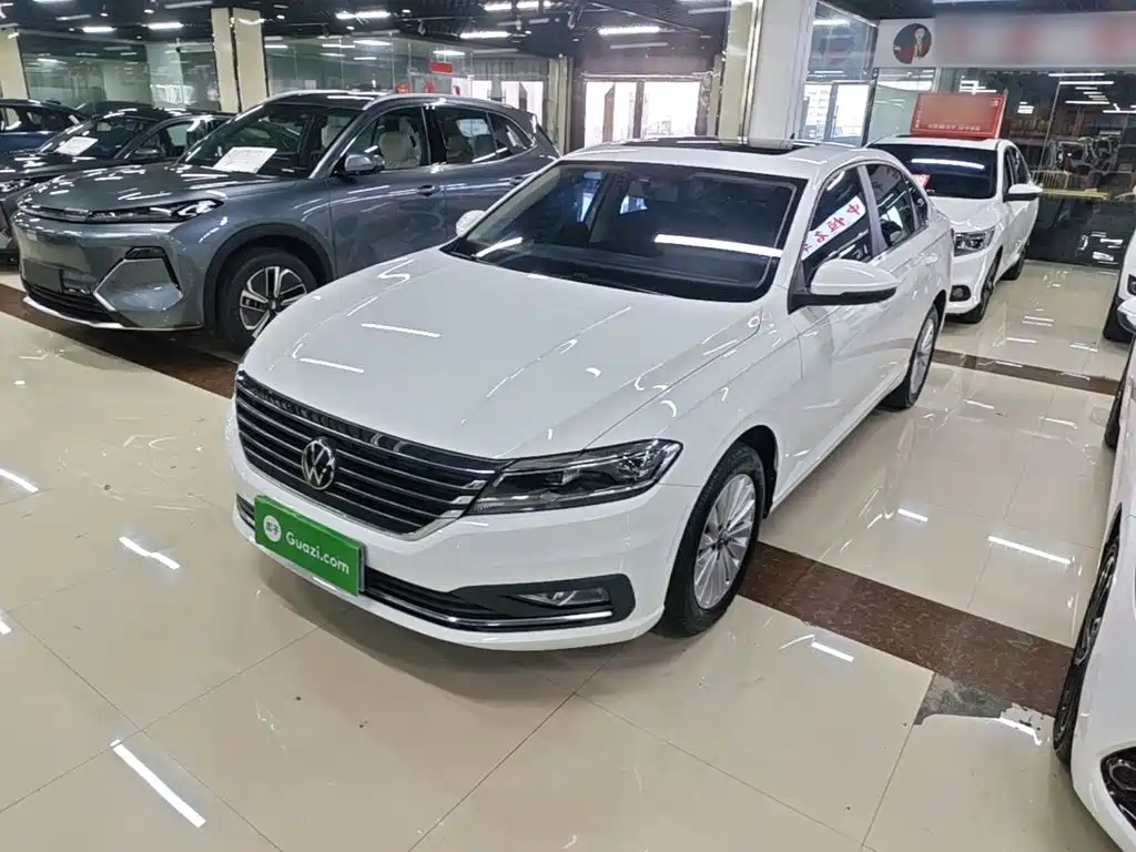 Volkswagen Lavida — миниатюра 2