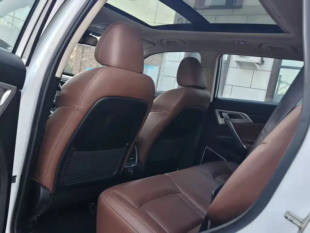 GEELY AUTOMOBILE BOYUE