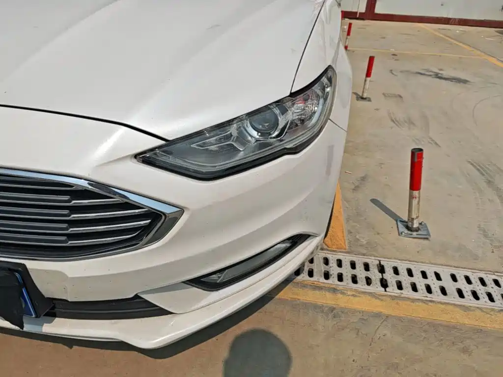 Ford Mondeo — миниатюра 24