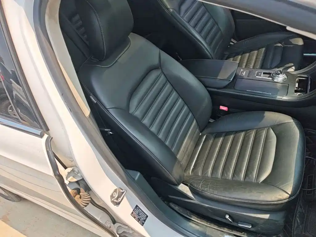 Ford Mondeo — миниатюра 25