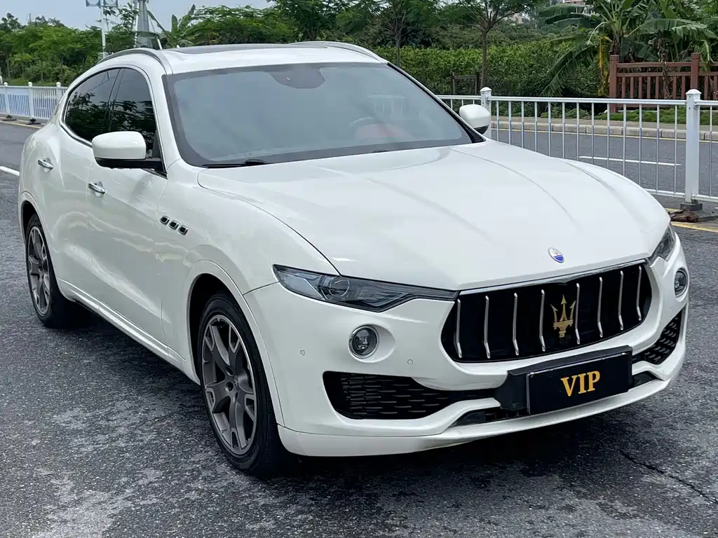 MASERATI LEVANTE