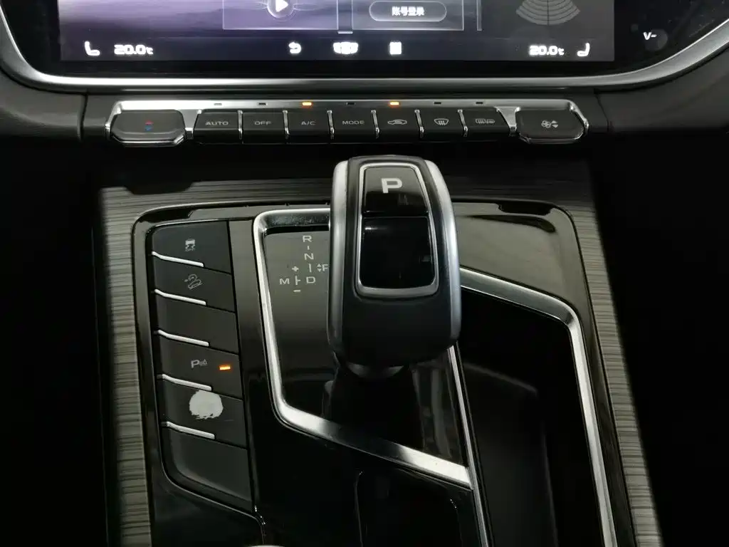 Geely Boyue — миниатюра 13