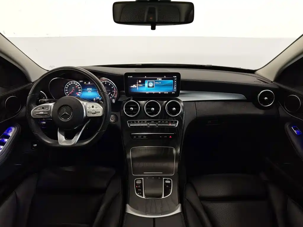 Mercedes-Benz C-Class — миниатюра 5