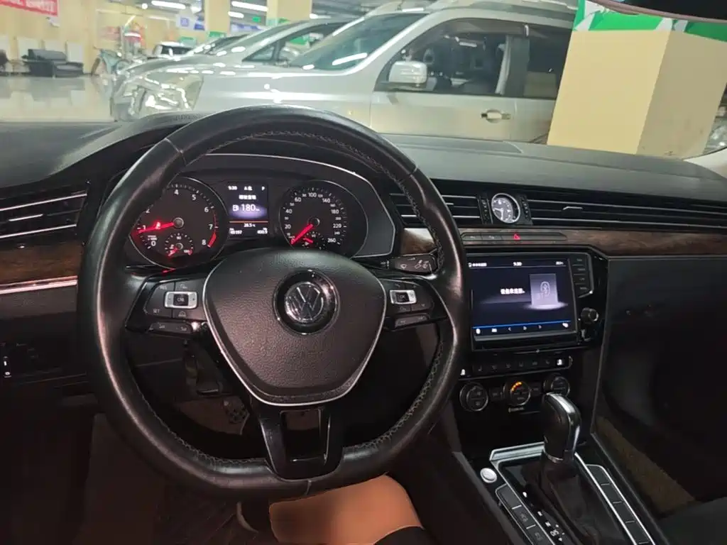 Volkswagen Magotan — миниатюра 10