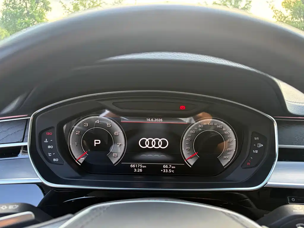 Audi A8 — миниатюра 14