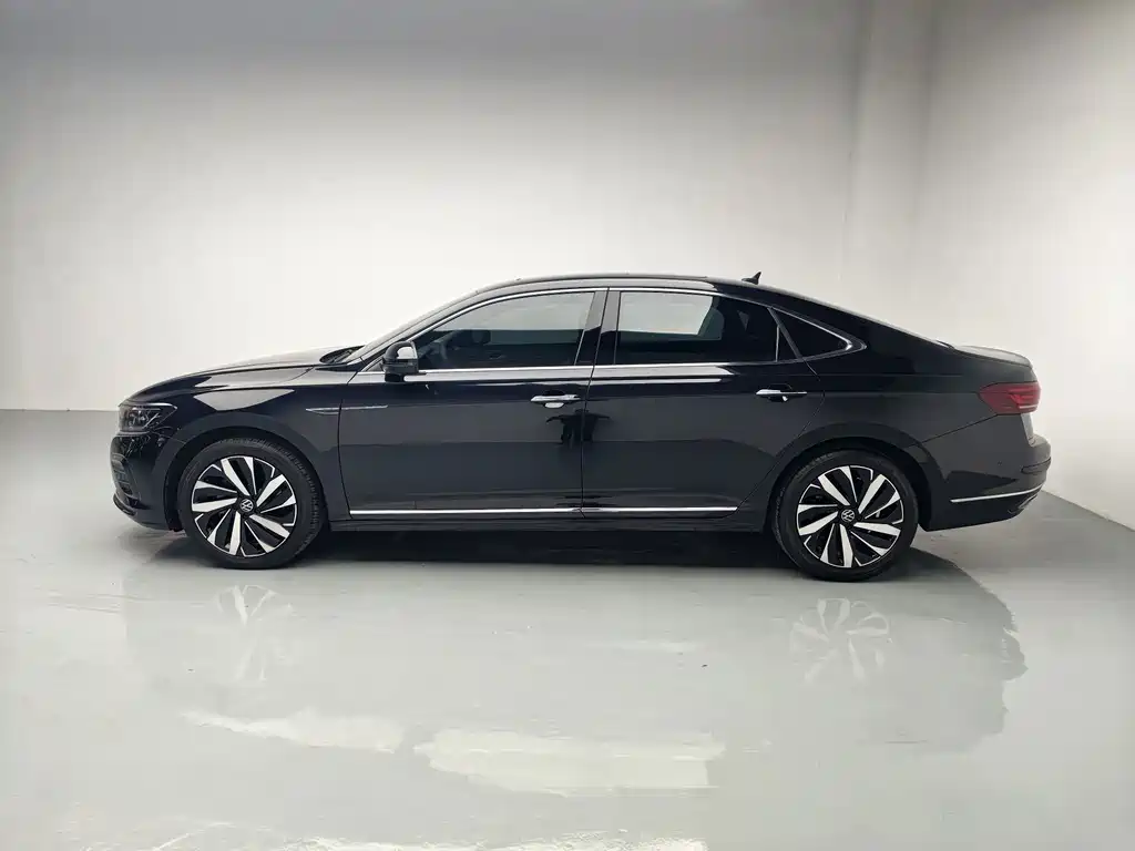 Volkswagen Passat — миниатюра 13