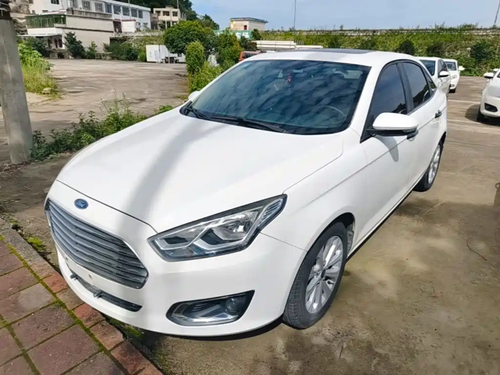 Ford Escort — миниатюра 2