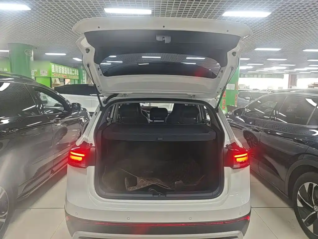 Volkswagen Tharu — миниатюра 19
