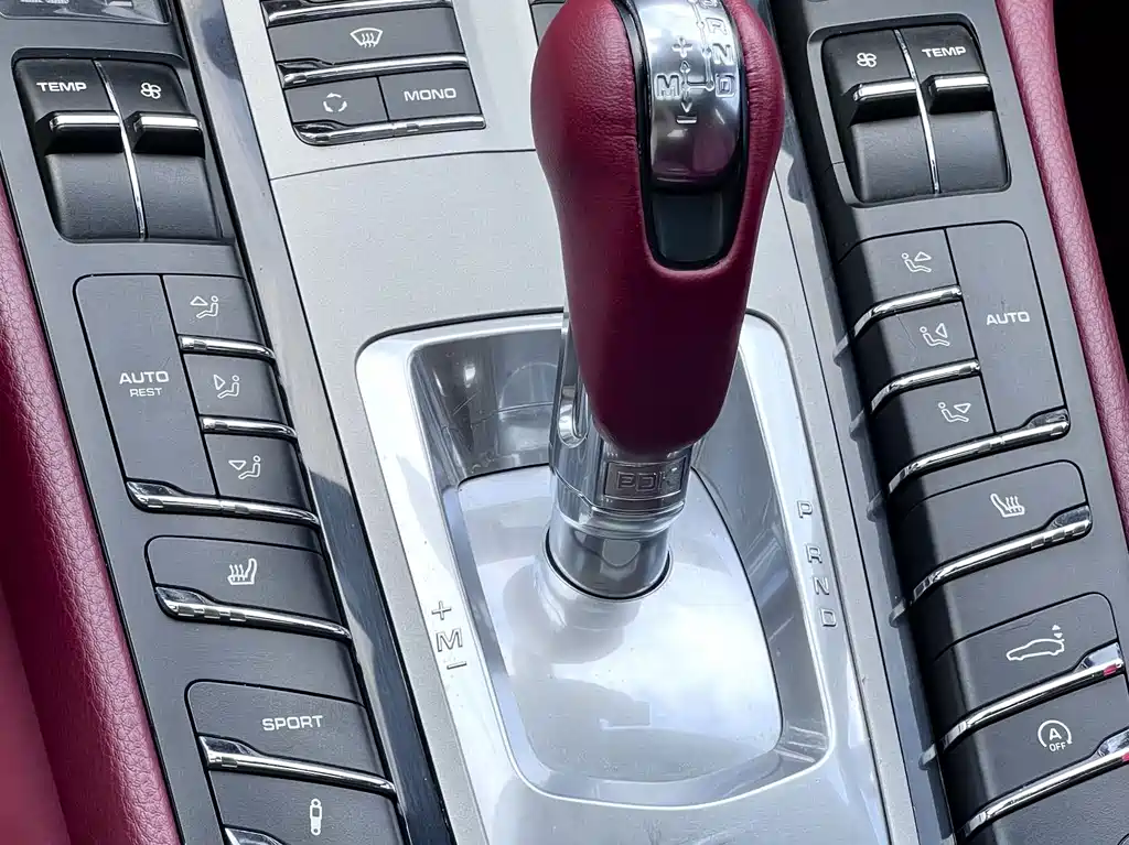 Porsche Panamera — миниатюра 10