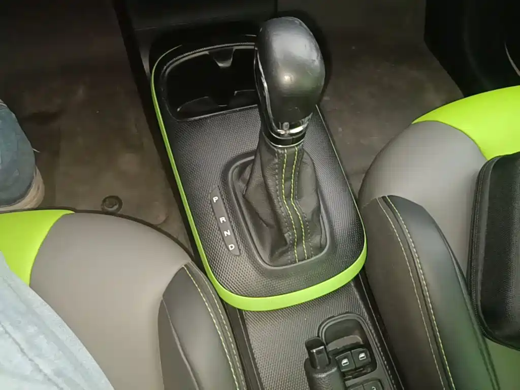 Roewe Clever — миниатюра 14