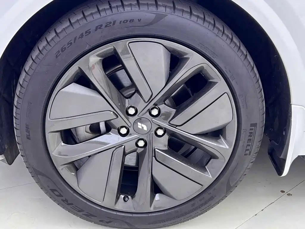 Li Auto Li L6 — миниатюра 12