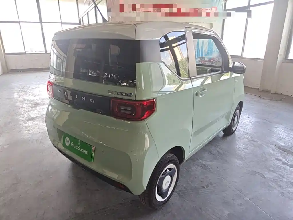 Wuling MINIEV — миниатюра 7