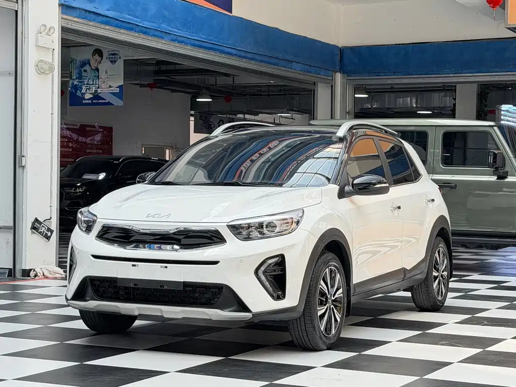 Kia KX1