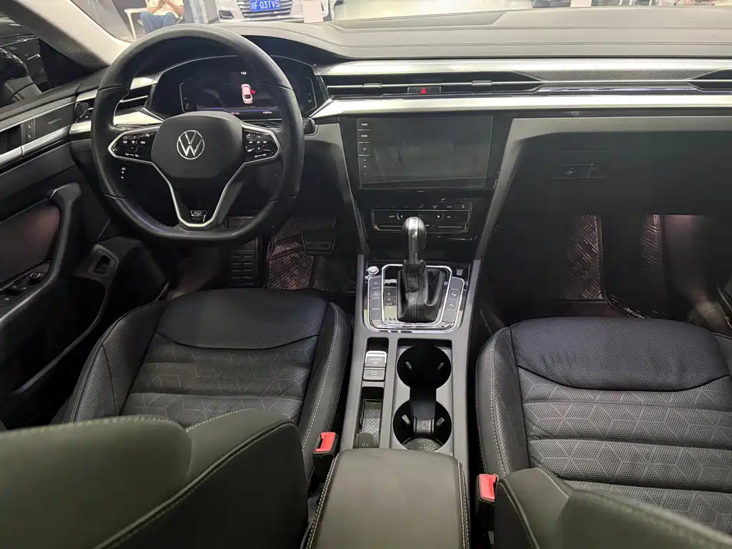 Volkswagen CC — миниатюра 8