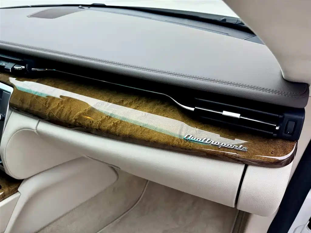 Maserati Quattroporte 3.8T Standard Type, фото 14
