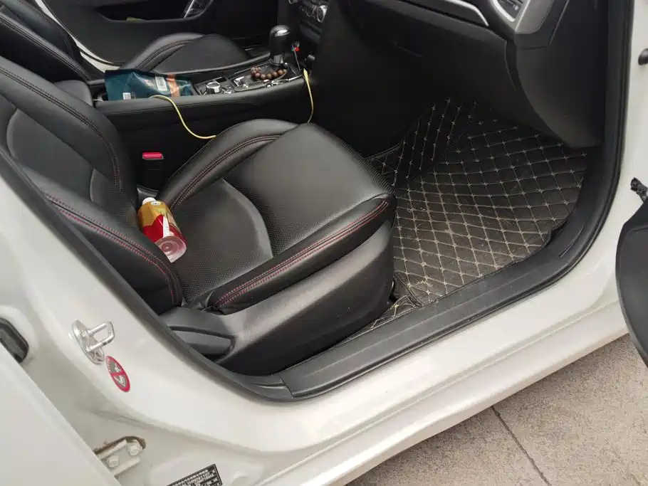 Mazda 3 Axela — миниатюра 8