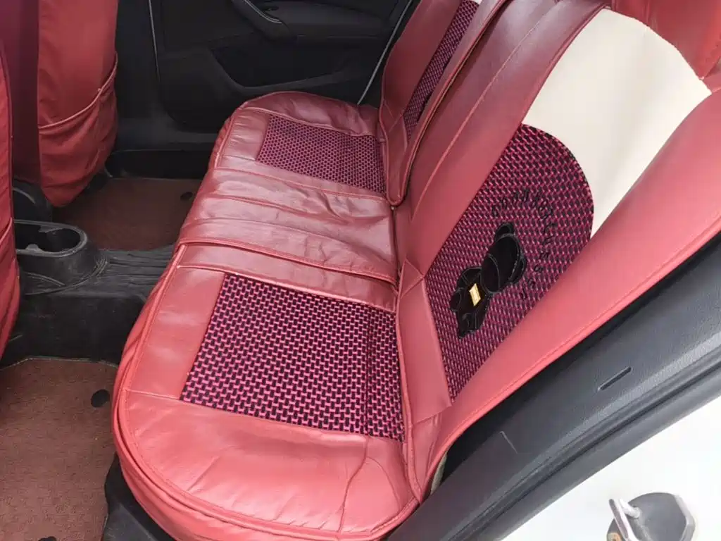Skoda Rapid Spaceback — миниатюра 17