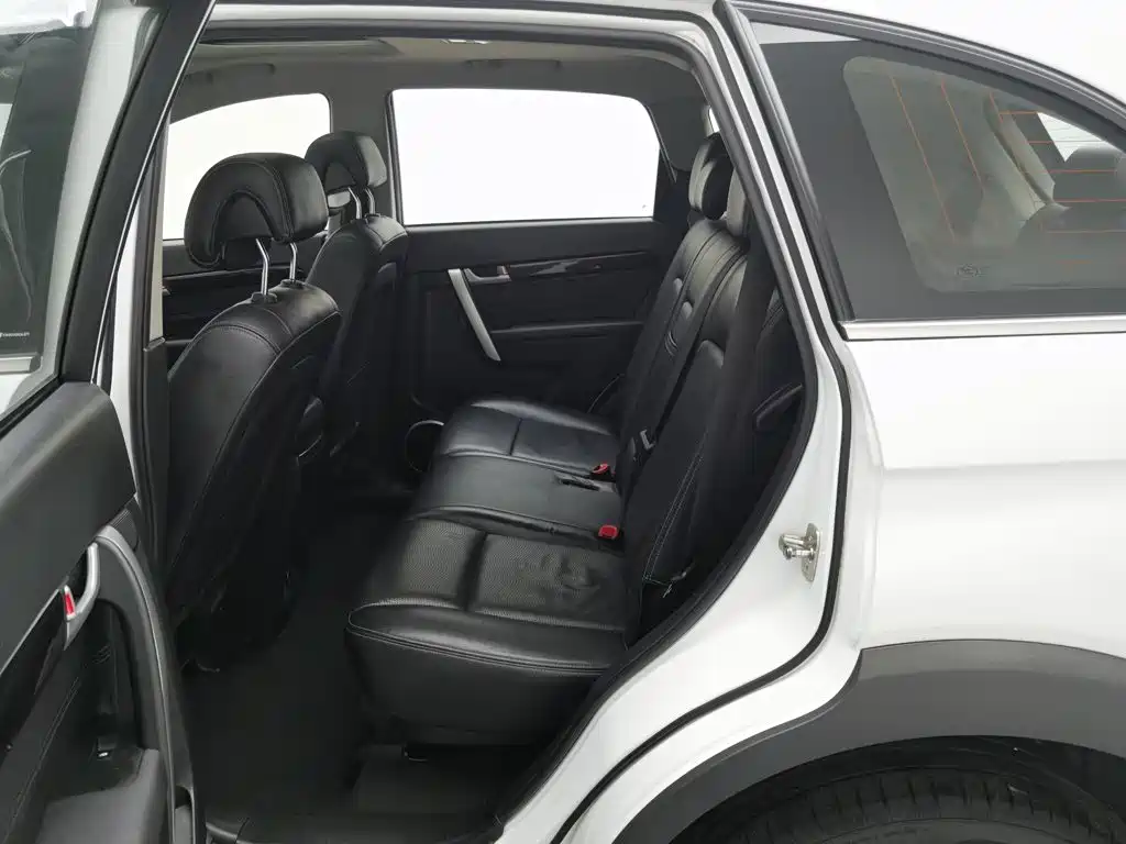 Chevrolet Captiva — миниатюра 15