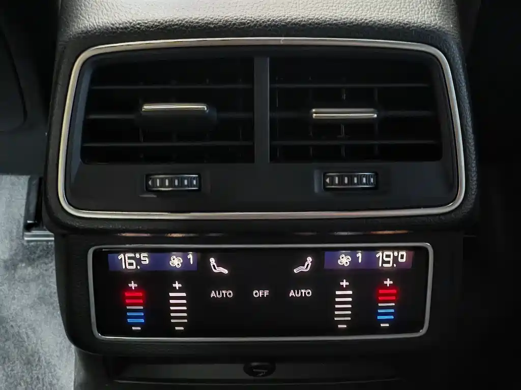 Audi A6L — миниатюра 8