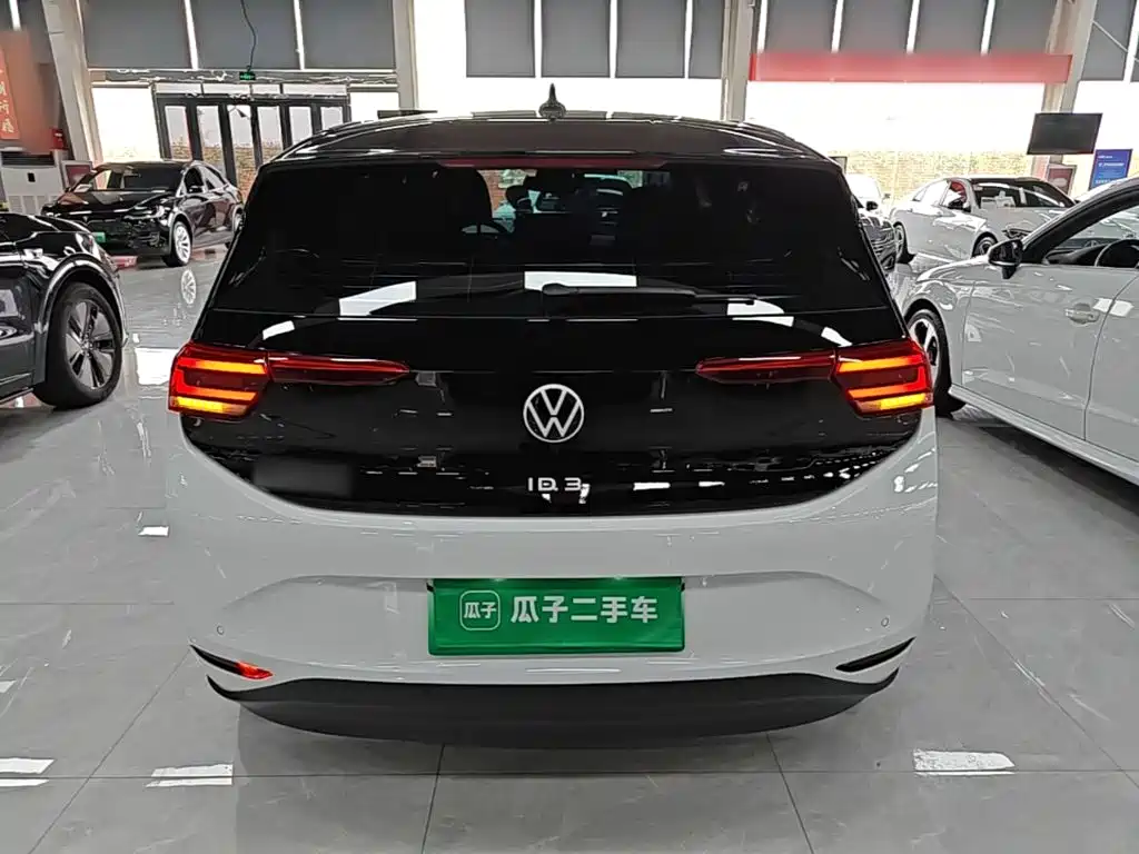 Volkswagen ID.3 — миниатюра 6