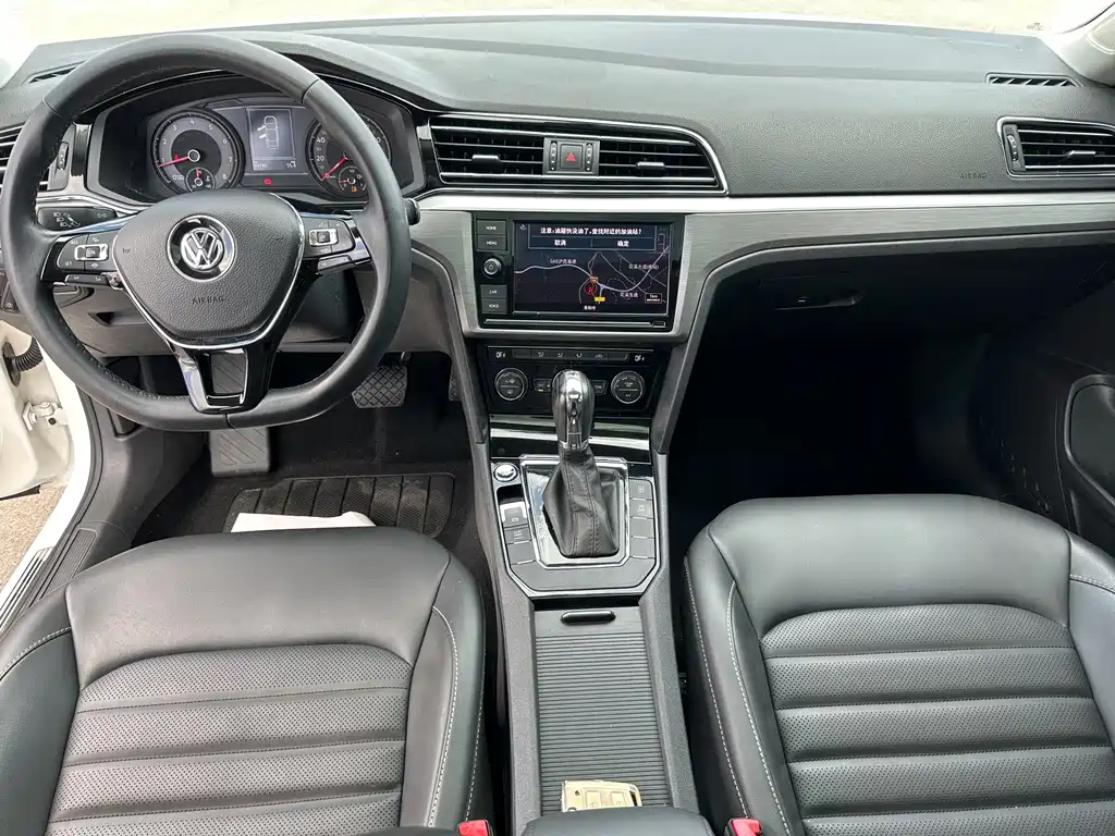 Volkswagen Lamando — миниатюра 11