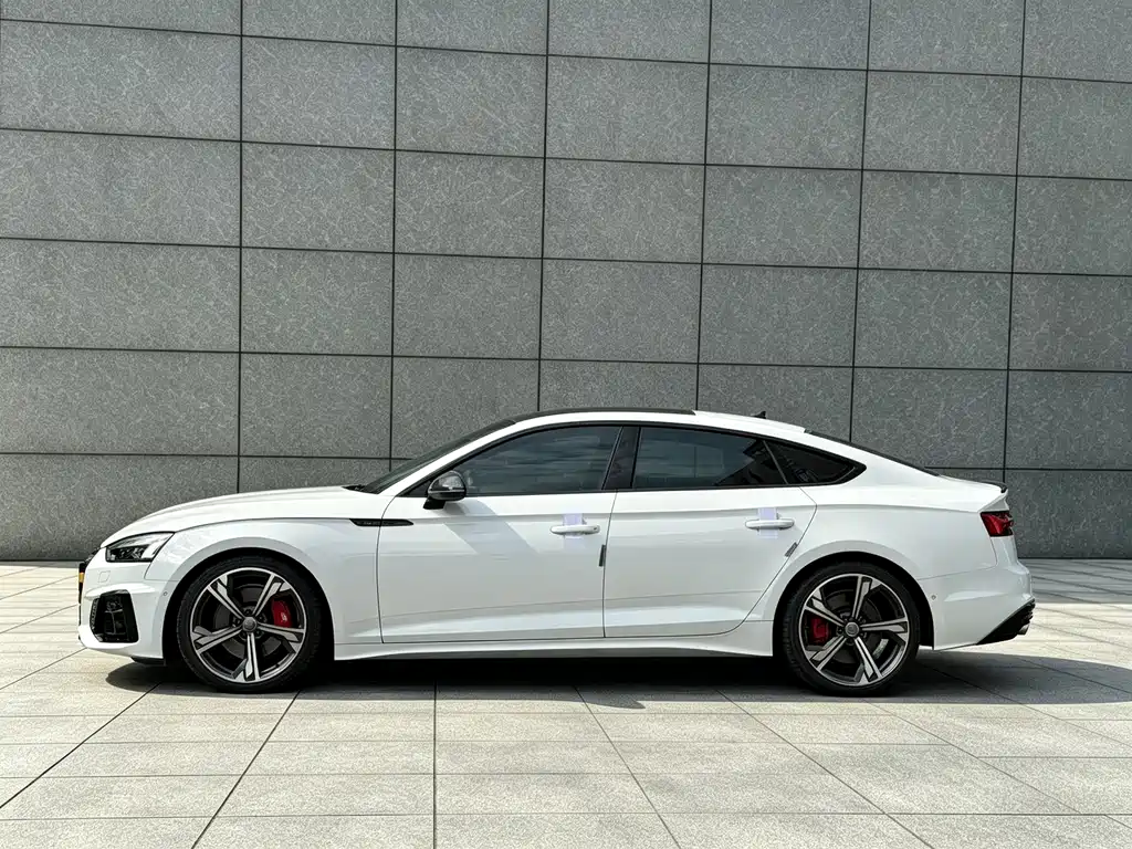 Audi A5 (Import) — миниатюра 4