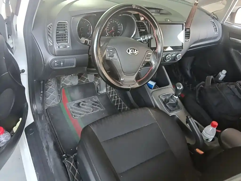 Kia K3 — миниатюра 10