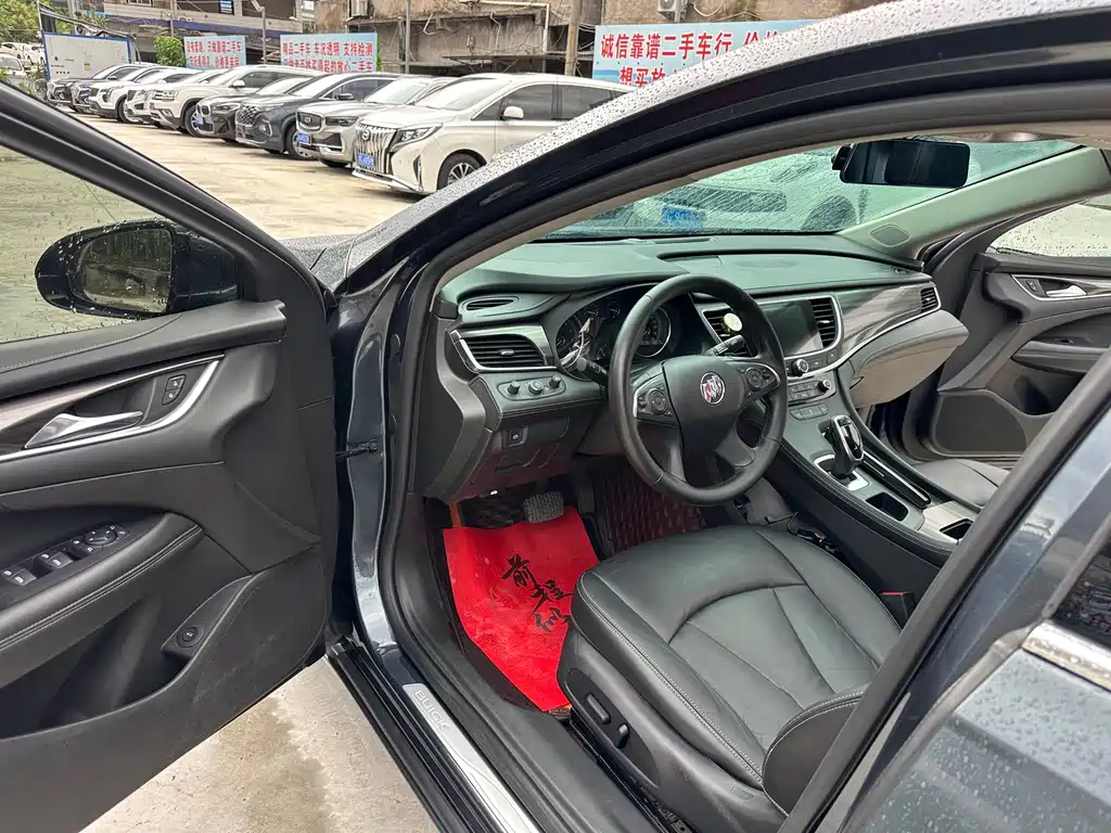 Buick LaCrosse — миниатюра 7