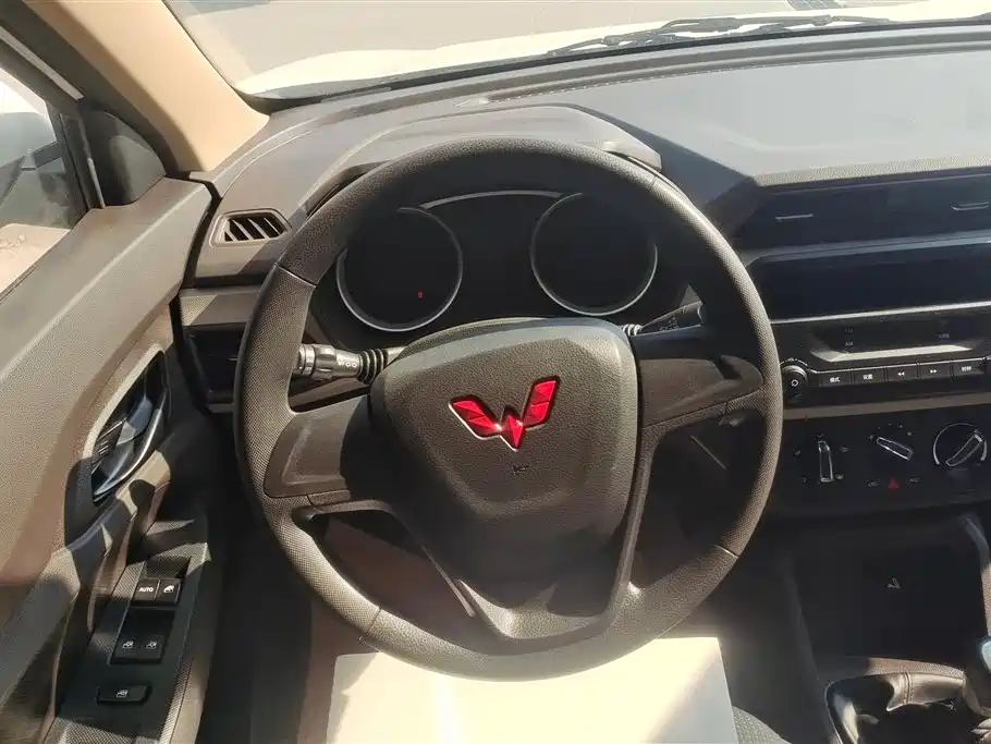 WULING WULING HONGGUANG