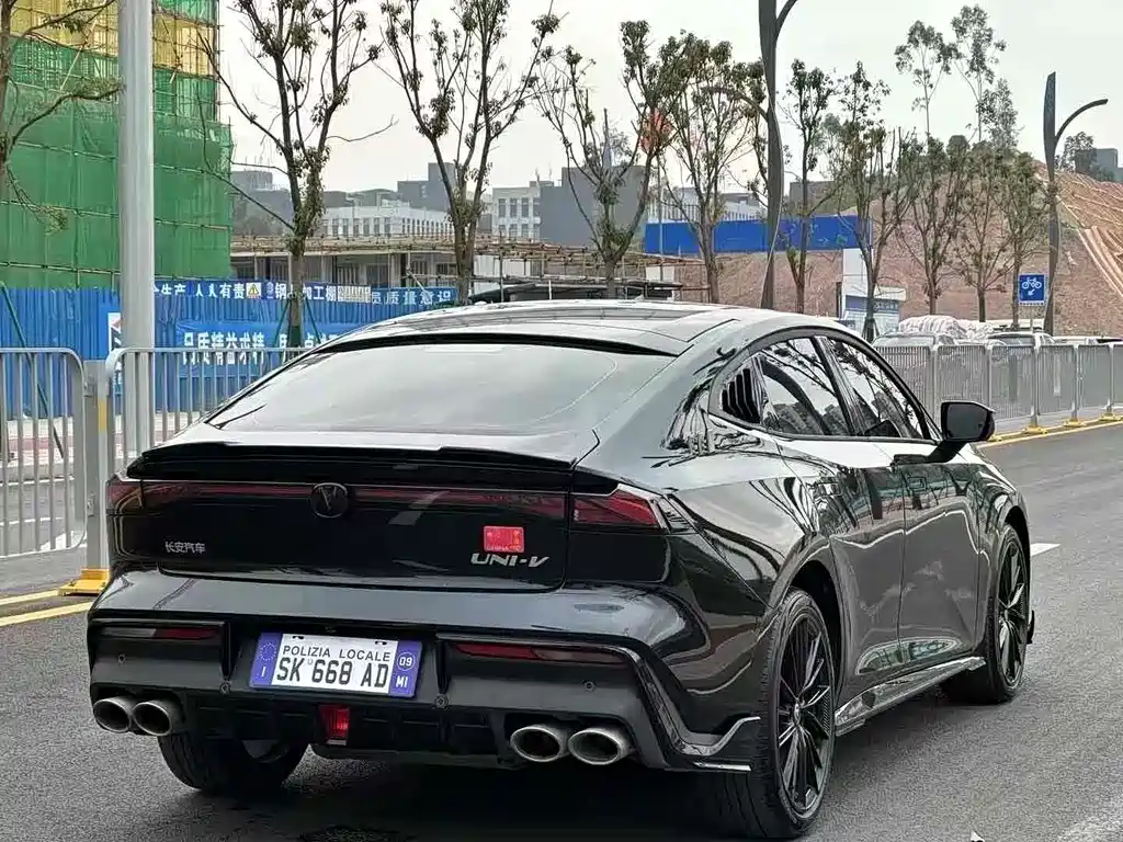 Changan UNI-V — миниатюра 9