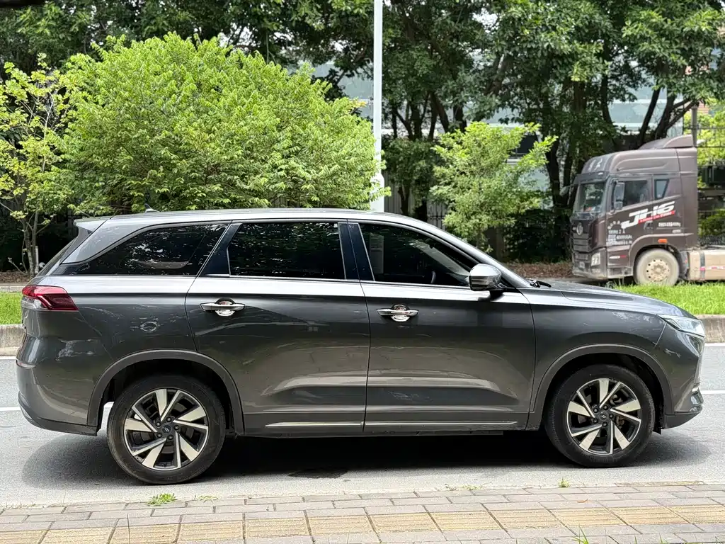 Oshan X7 EV 2020 Luxury 405