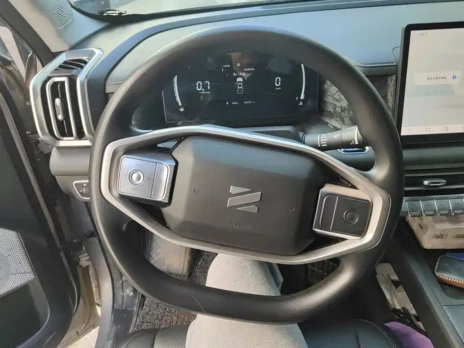 Dongfeng 郑州日产Z9 — миниатюра 15