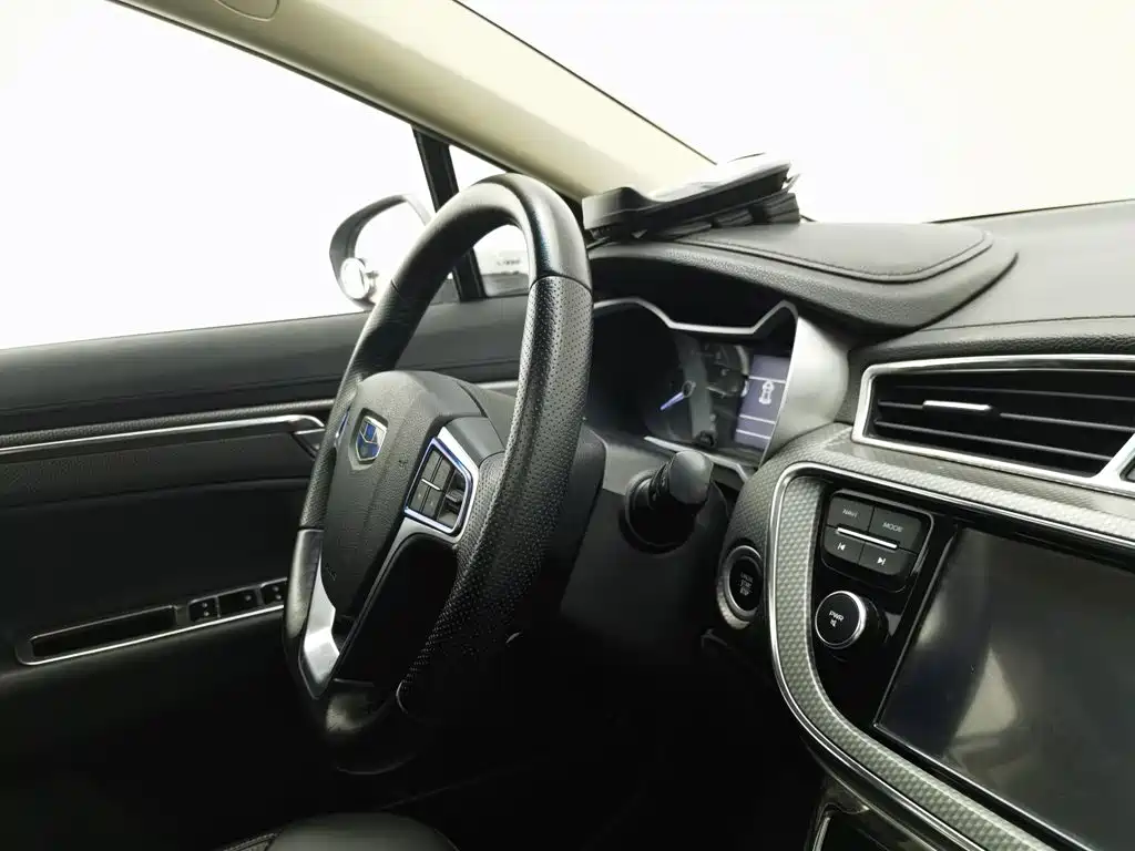Geely Emgrand GS — миниатюра 22