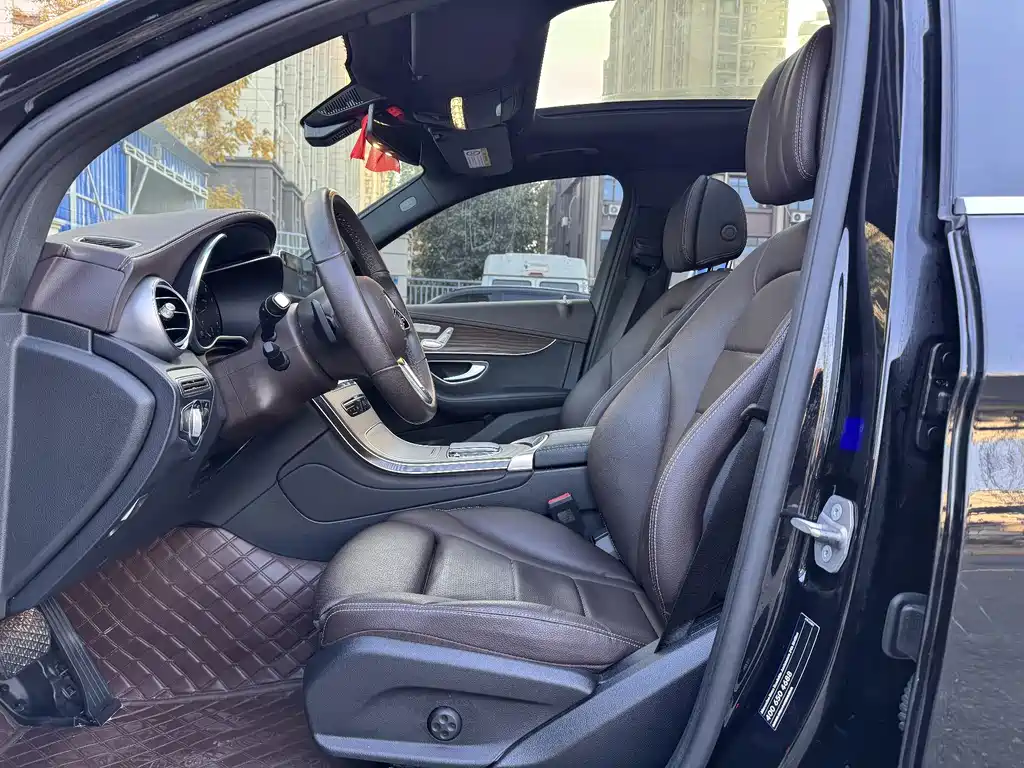 Mercedes-Benz GLC — миниатюра 5