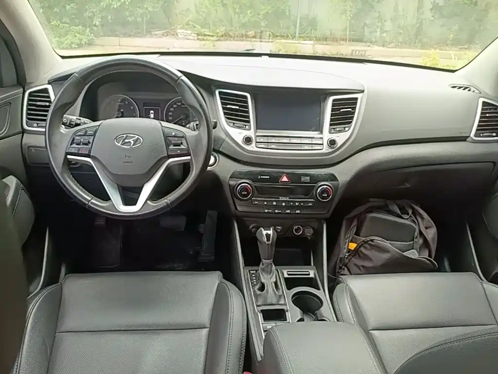 Hyundai Tucson — миниатюра 10