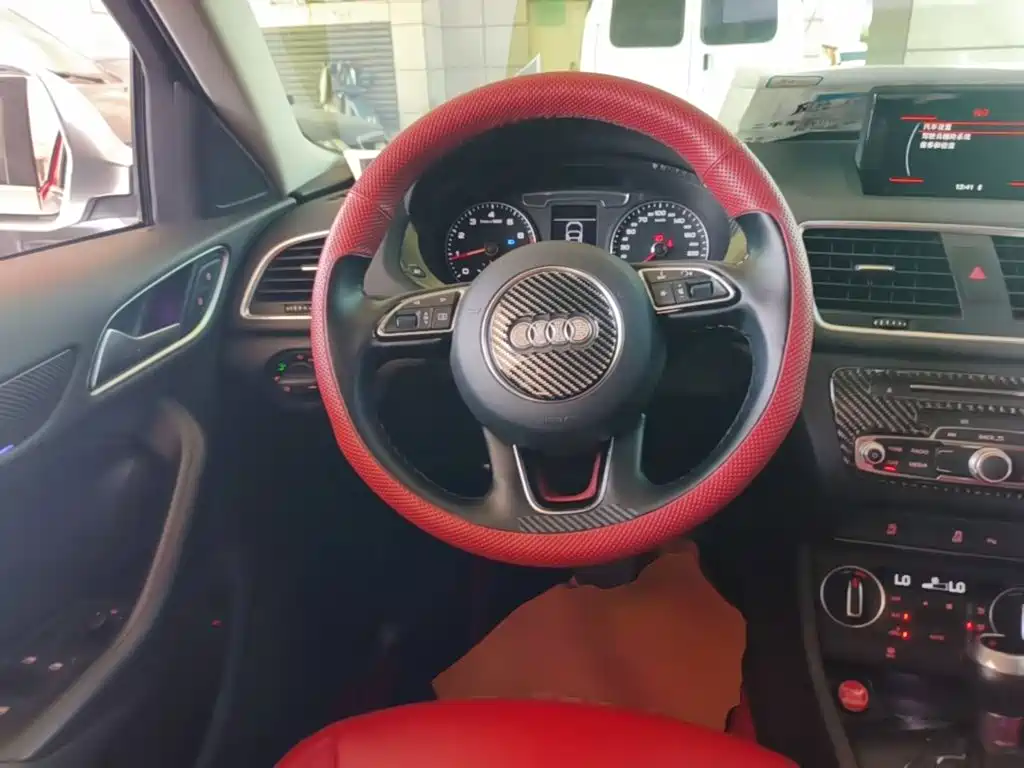 Audi Q3 — миниатюра 11