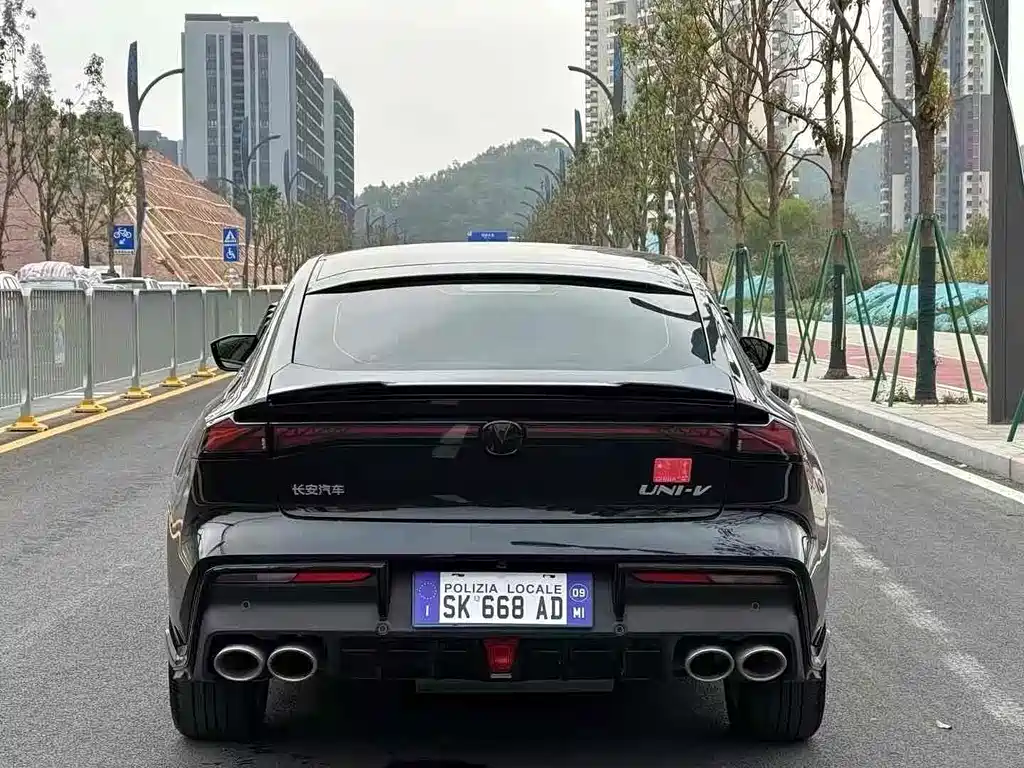 Changan UNI-V — миниатюра 8