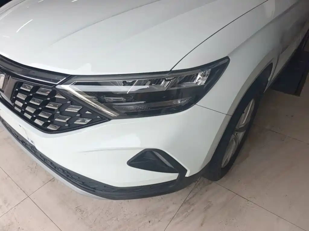 Jetta VS5 — миниатюра 24
